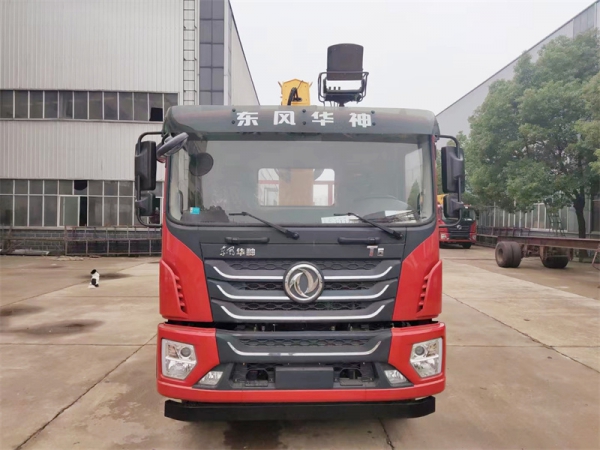 東風(fēng)華神T5徐工8噸4節(jié)臂隨車吊