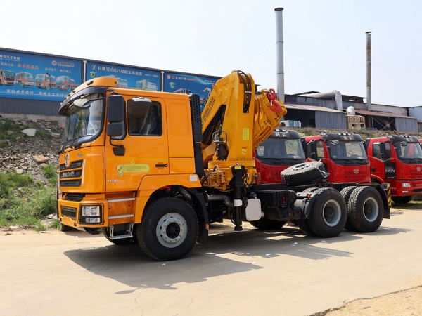 陜汽德龍F(tuán)3000牽引頭20噸折臂隨車吊