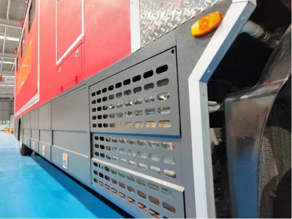 中振漢江宿營車