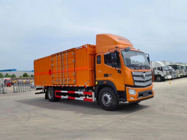 福田歐航危廢車（10T）