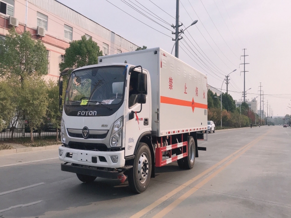 福田奧鈴黃牌爆破器材運輸車