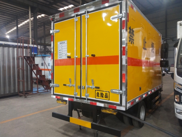 躍進福運S80易燃氣體運輸車（柴油版）