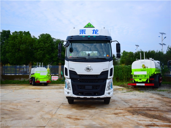 柳汽乘龍危爆車