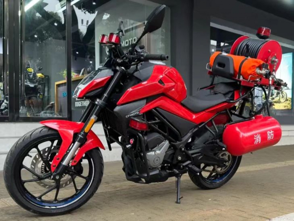 消防摩托車